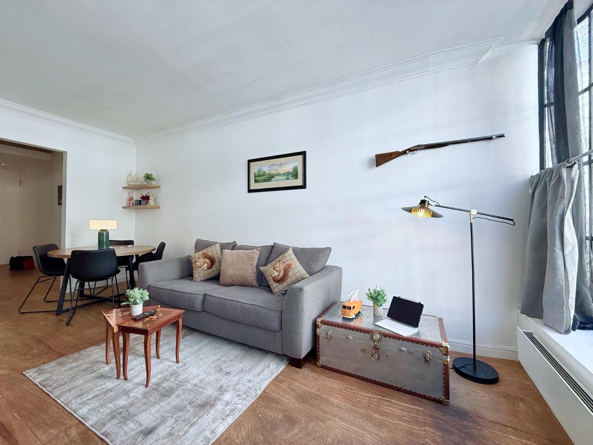 Apartment Spacious Heritage Flat London
